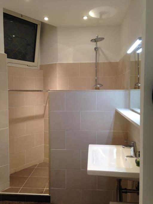 #28 1 Bdr Flat Ac Balcony Hper Central 10Mins To Beach & Old Town นีซ ภายนอก รูปภาพ